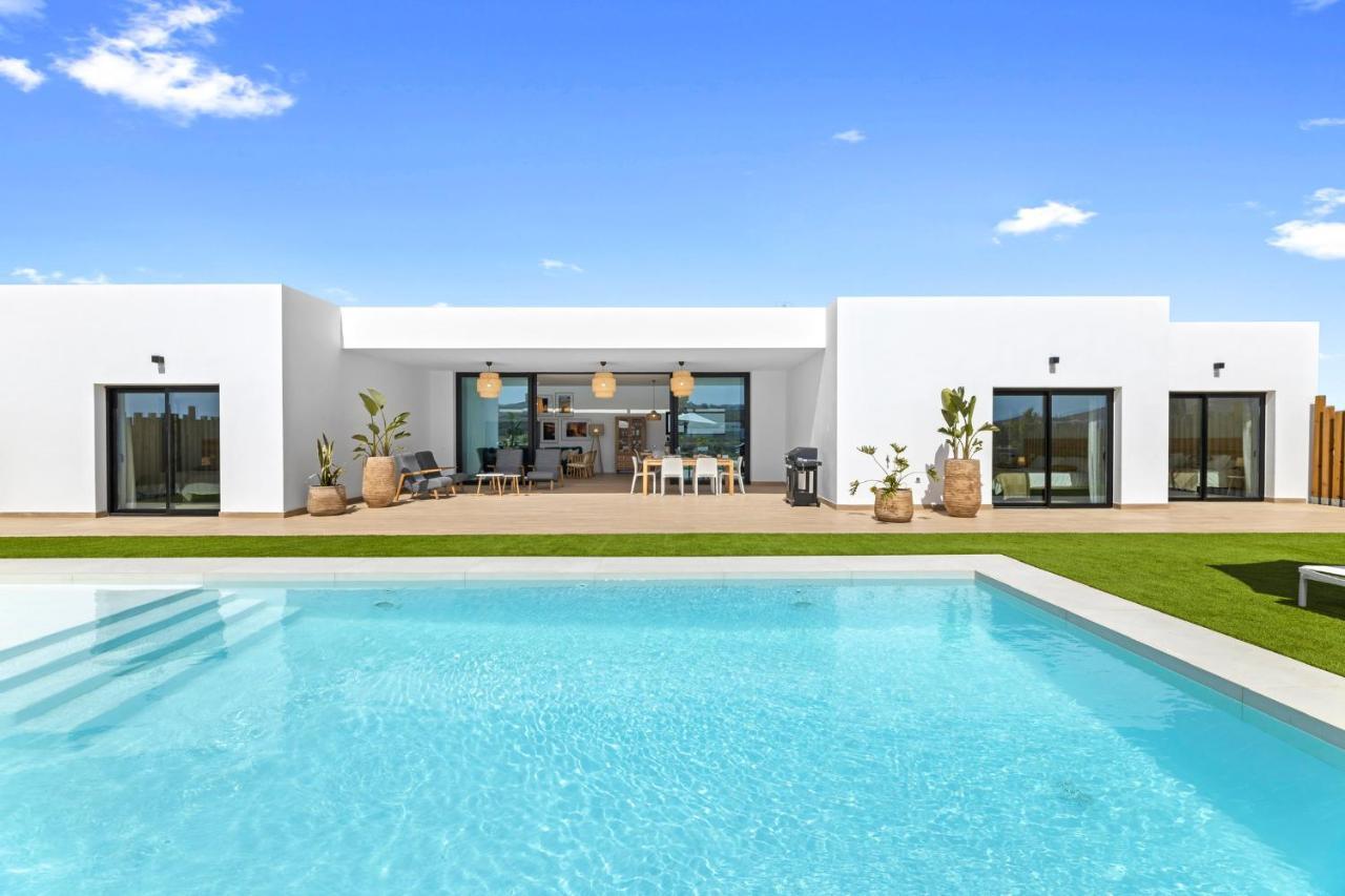 Villa Ayala Villaverde  Экстерьер фото